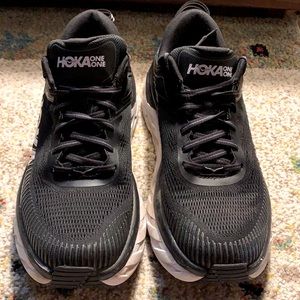 Hoka One One Bondi 7